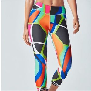 Fabletics Salar Geometric Cropped Leggings Multicolor Size Medium